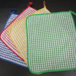 404 pineapple check square hanging towel 14x17 1