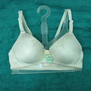 605-one-side-lace-trimmed-comfortable-brassieres