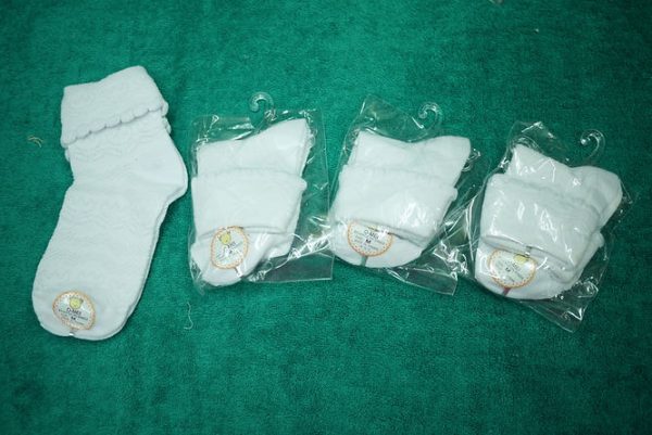 061 Fold-Over Cuff White Socks (S/XL)